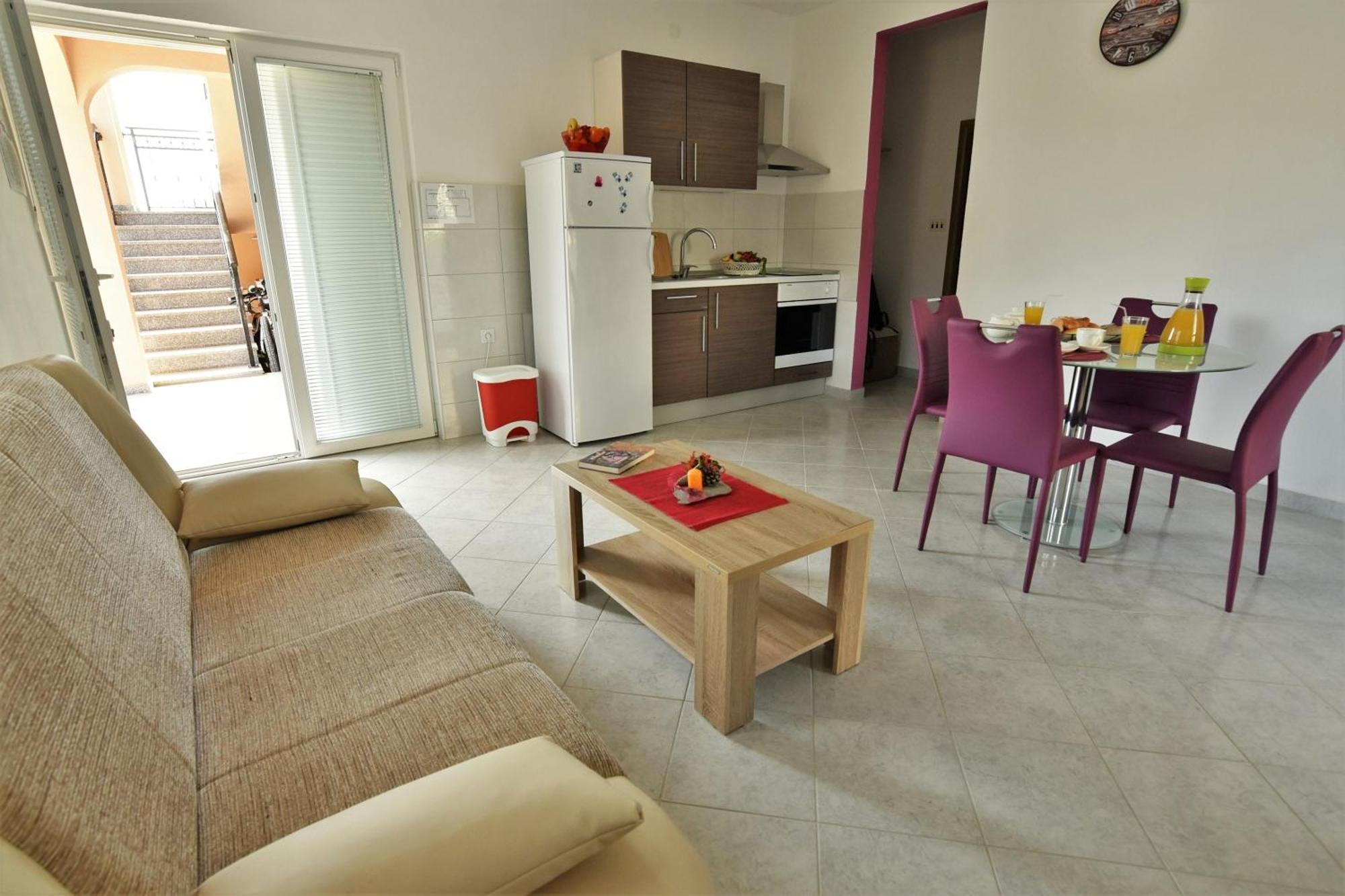 Apartmani Natasa Nino Jezera, Murter الغرفة الصورة