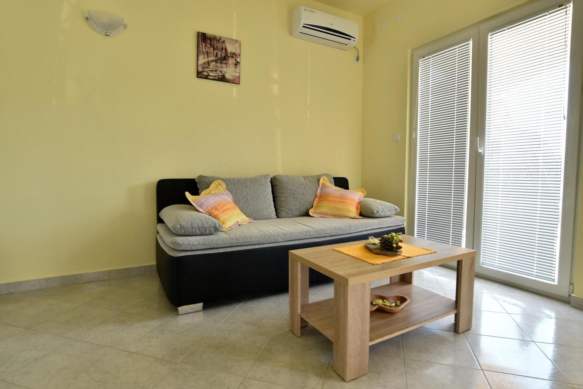 Apartmani Natasa Nino Jezera, Murter الغرفة الصورة
