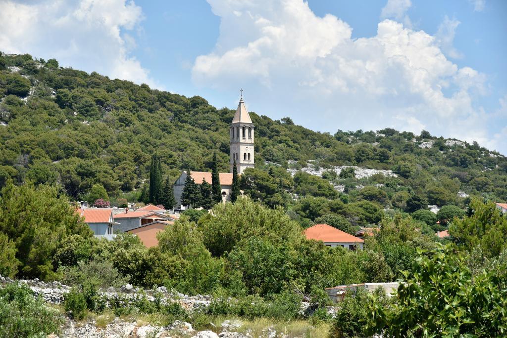 Apartmani Natasa Nino Jezera, Murter المظهر الخارجي الصورة